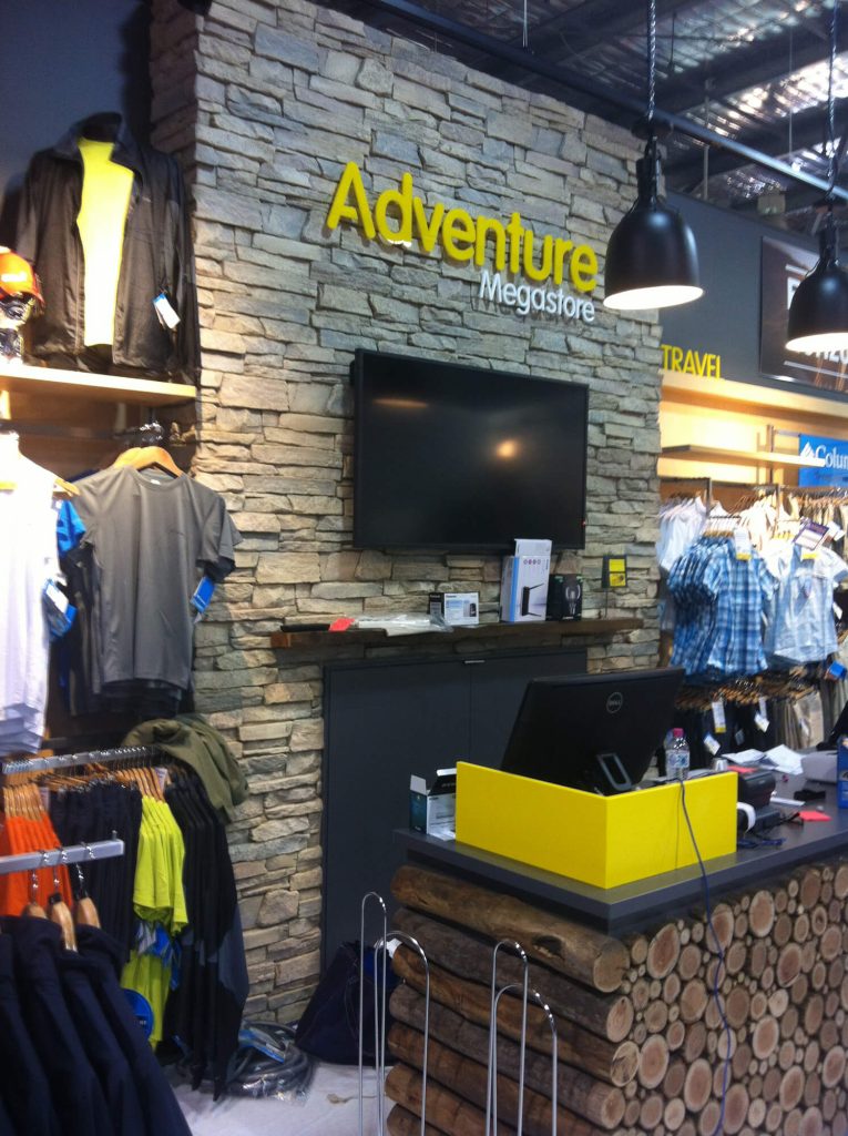 Adventure Mega Brick Stone